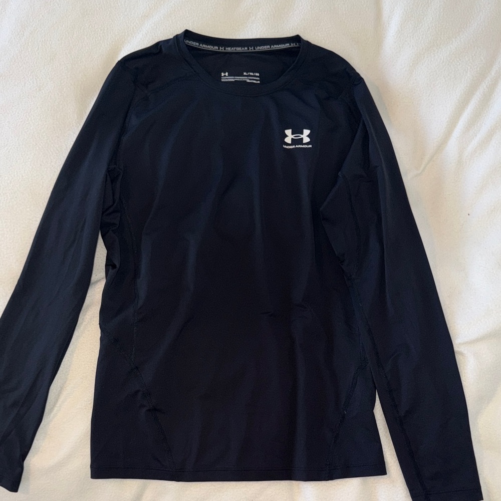 Under Armour Midnight Black Performance Top